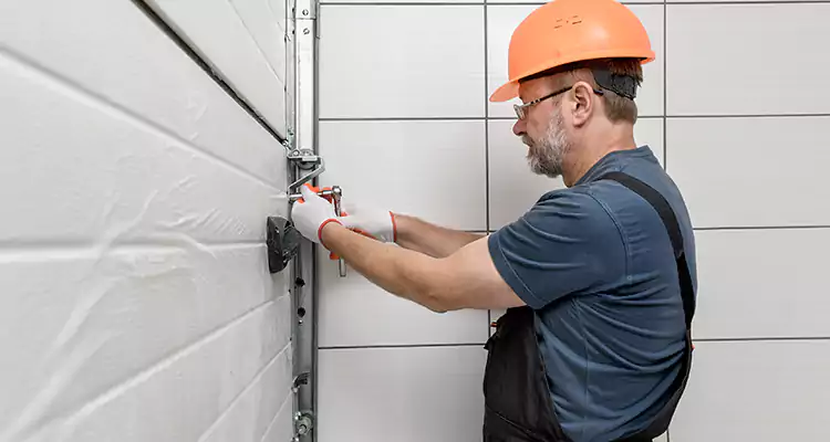 Emergency Garage Door Repair in Belmont, CA