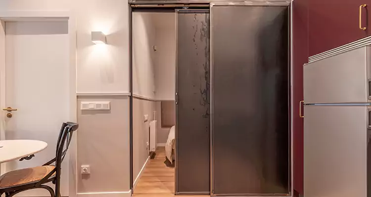 We Fix Closet Sliding Door in Belmont, CA 