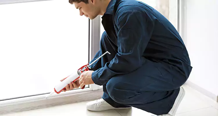 Window Glass Caulk Repair in Belmont, CA